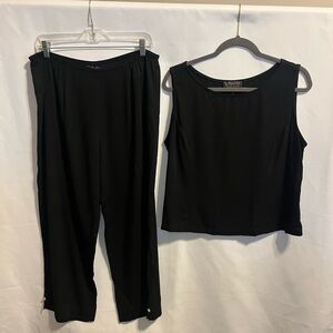 Kaua’iana Matching Crop Top & Capris